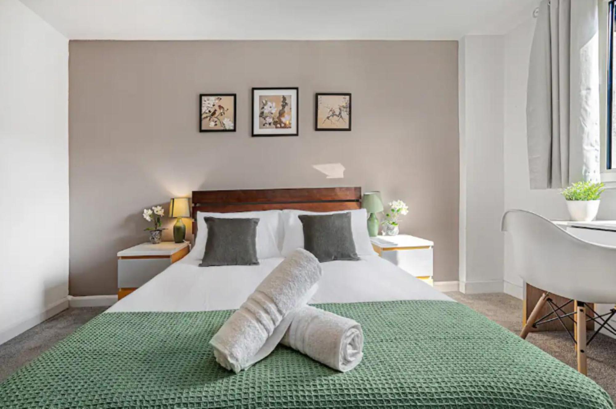 Oriental Suite 2 Bed 2 Bath Netflix And Free Parking, Games- Maihom バーミンガム エクステリア 写真